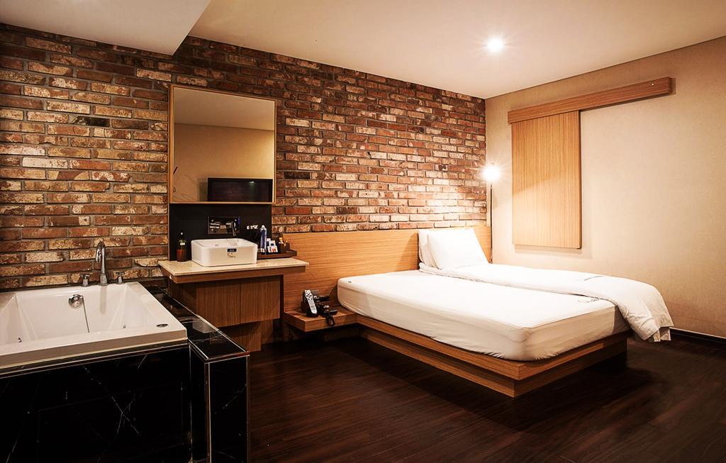 Comma Hotel Pusan Exteriér fotografie